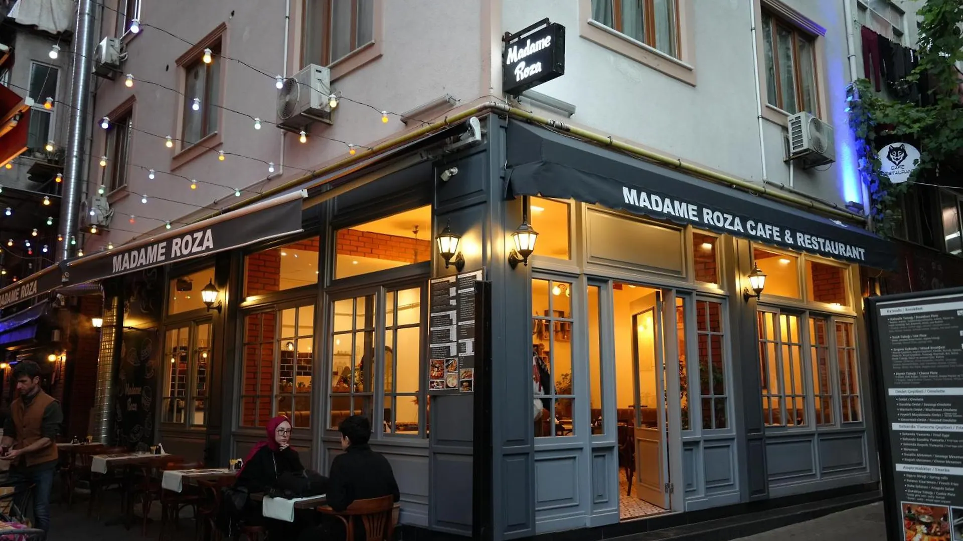 Madame Roza location